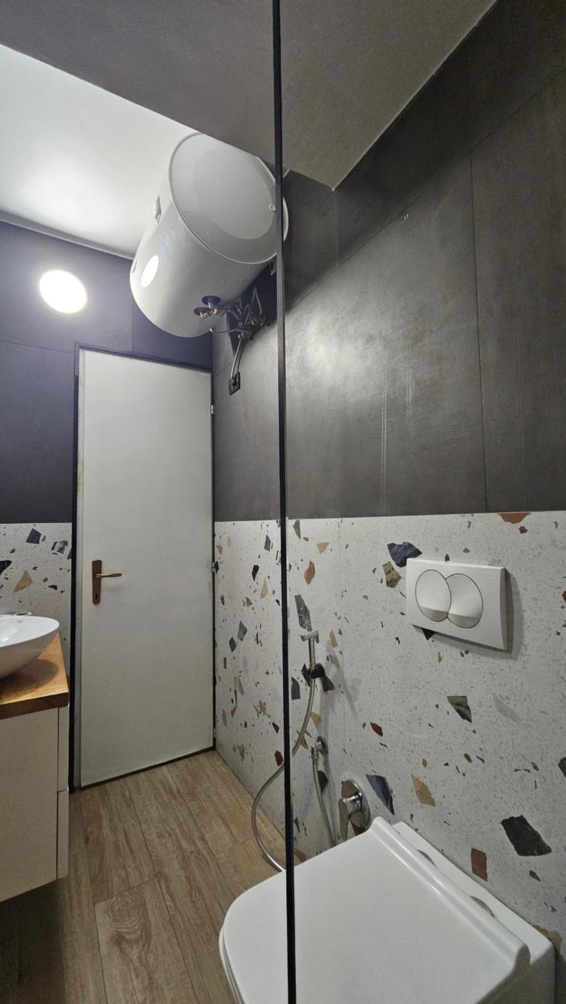 טיראנה Tam Serviced Studio Apartments Next To Blloku מראה חיצוני תמונה