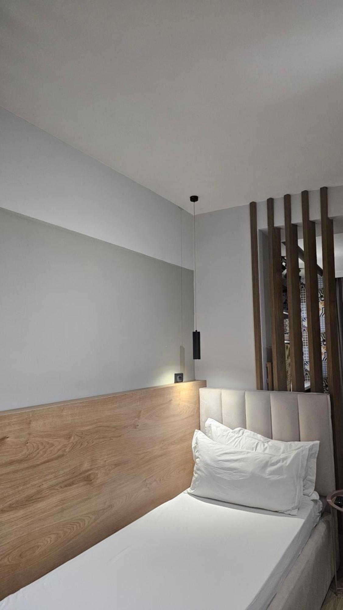 טיראנה Tam Serviced Studio Apartments Next To Blloku מראה חיצוני תמונה
