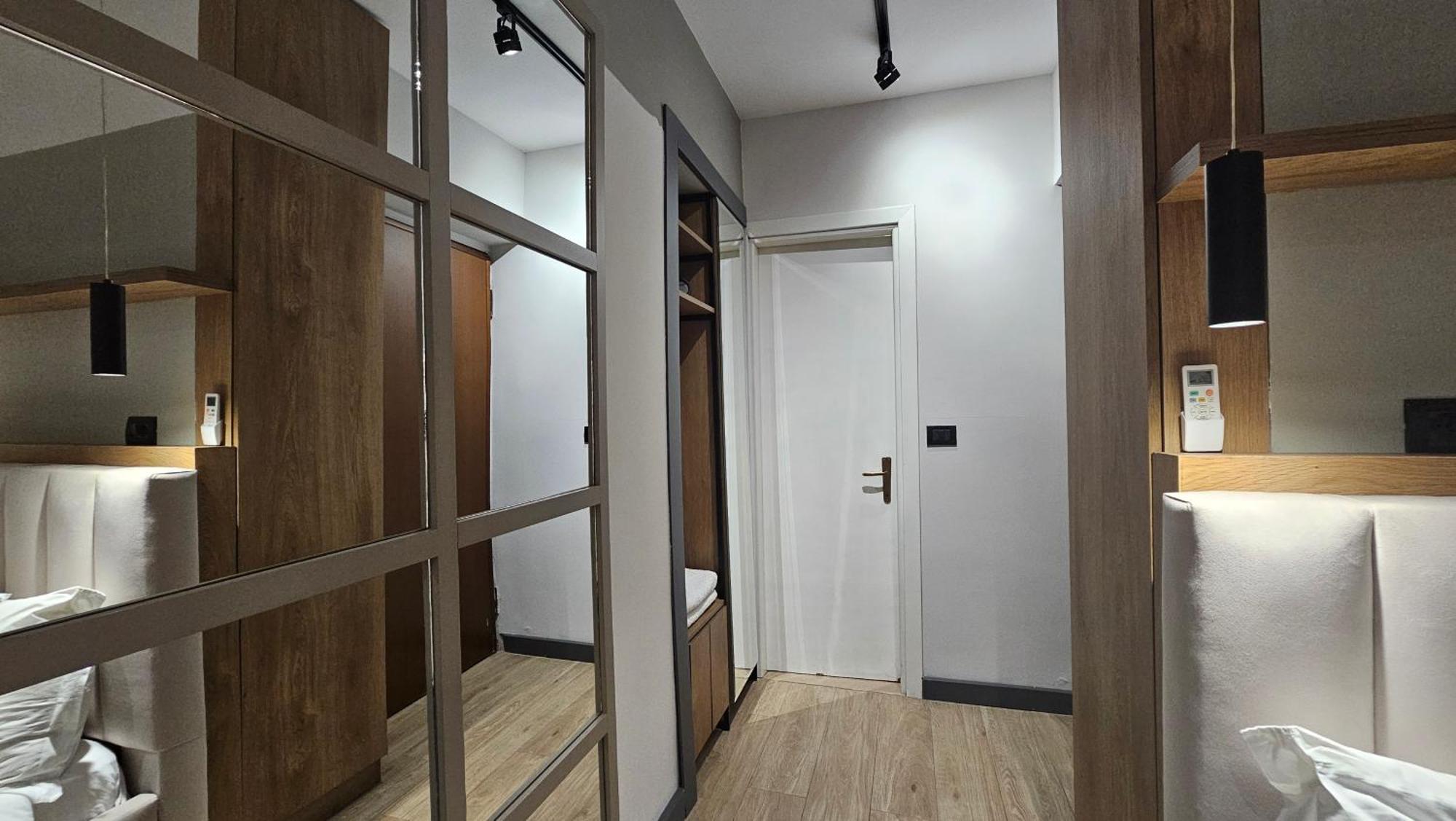 טיראנה Tam Serviced Studio Apartments Next To Blloku מראה חיצוני תמונה