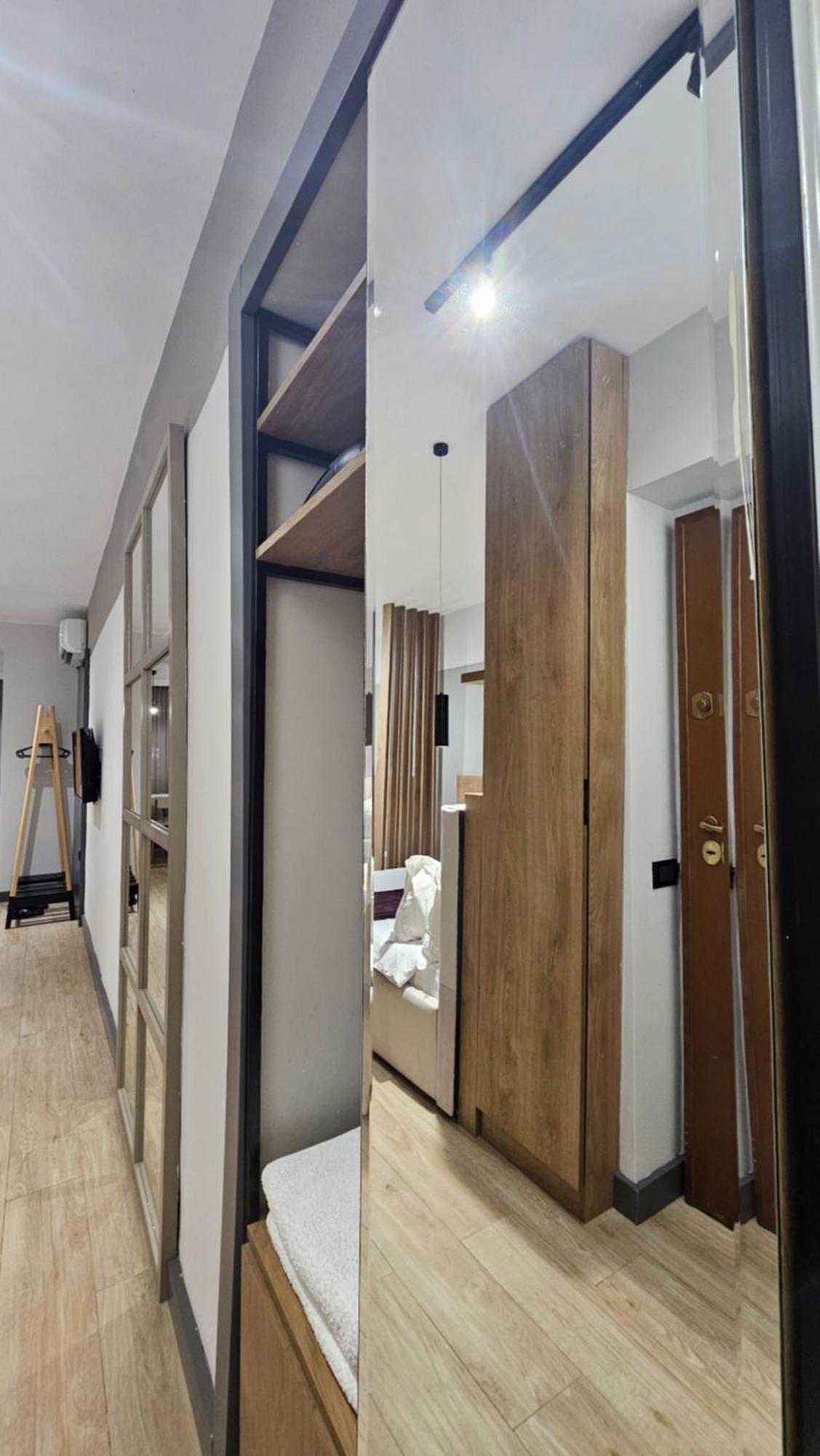 טיראנה Tam Serviced Studio Apartments Next To Blloku מראה חיצוני תמונה